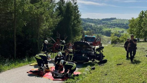 Traktorunfall in Niederösterreich: Schwerverletzter im Krankenhaus
