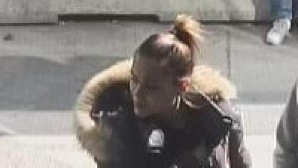 Nach dreistem Betrug: Polizei fahndet in Wien nach dieser Frau