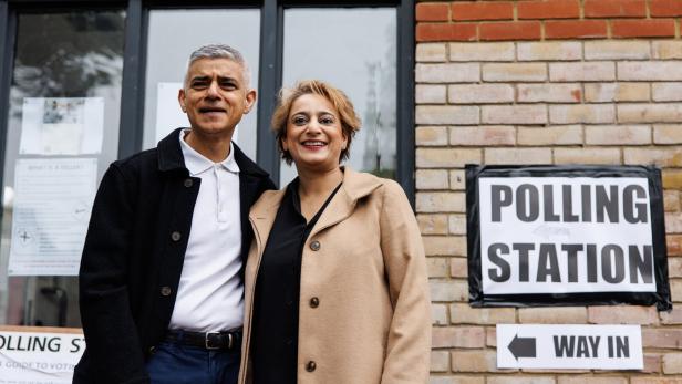 London: Bürgermeister Khan für dritte Amtszeit wiedergewählt