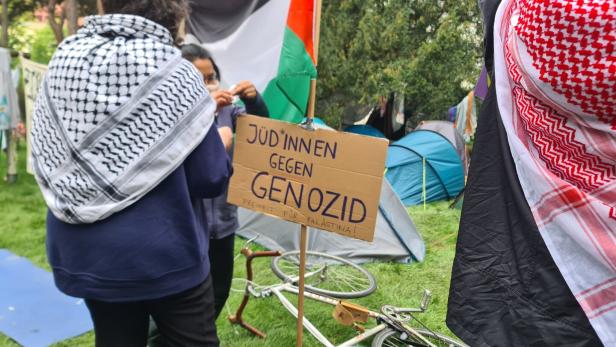 Pro-Palästina-Protestcamp in Wien bleibt - trotz herber Kritik