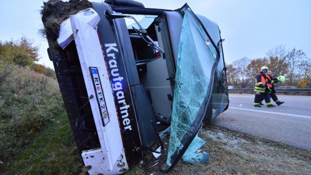 Bilder vom Unfallort auf der A4 bei Erfurt.