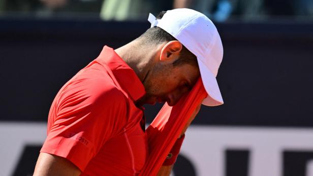Rätsel um Djokovic: Schwache Leistung wegen Flaschen-Unfall?