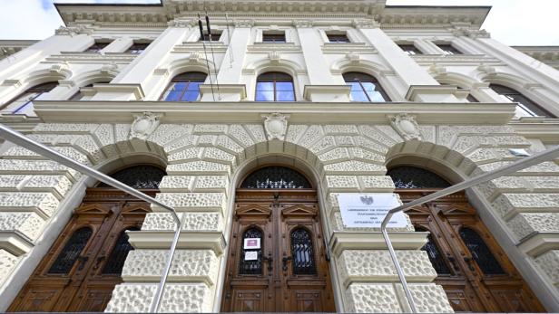 Außenansicht des Straflandesgerichts in Graz