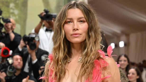 US-ENTERTAINMENT-FASHION-METGALA-CELEBRITY-MUSEUM