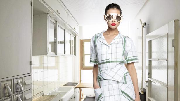 Nina Hollein zeigt ihre Mode in Linz: Extravagante Eleganz