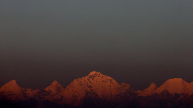 14 Stunden, 31 Minuten: Nepalesin besteigt Mount Everest in Rekordzeit