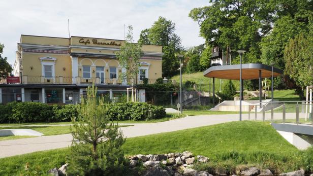 Das Café Thermalbad (re.) wird von der Gemeinde erworben und revitalisiert.