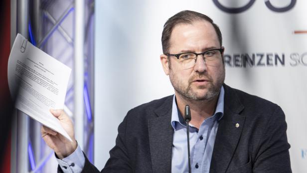 Anklage: FPÖ-Generalsekretär Hafenecker soll Covid-Zertifikate gefälscht haben