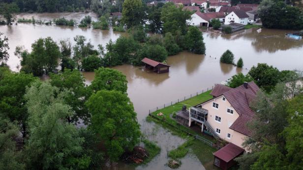 Hochwasser in Süddeutschland: Sechstes Todesopfer gefunden