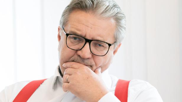 Peter Hacker,Wolfgang Hattmannsdorfer