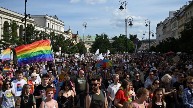 Zehntausende demonstrieren in Warschau für sexuelle Minderheiten