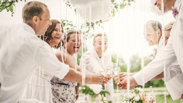 Hochzeitsplanerin: „Gäste müssen mit Kosten von 600 bis 3.000 Euro rechnen“
