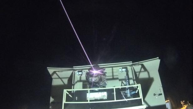Von Laserkanonen zu Mad-Max-Panzern: Mittel gegen die Drohnen-Bedrohung