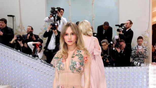 Die Ankünfte auf dem roten Teppich der Met Gala in New York.