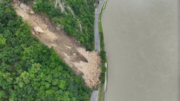 Der Blick von oben: So verheerend ist der Felssturz in der Wachau