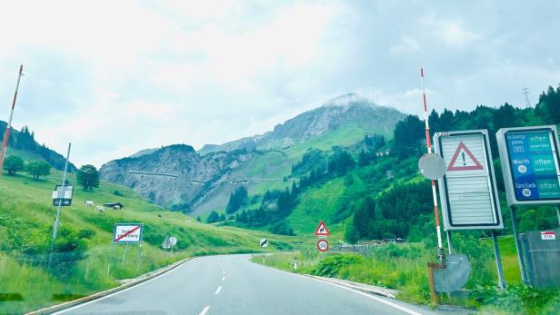 Baustellen Hot-Spots und Arlbergtunnel-Sperre: Was ist die beste Ausweichroute?
