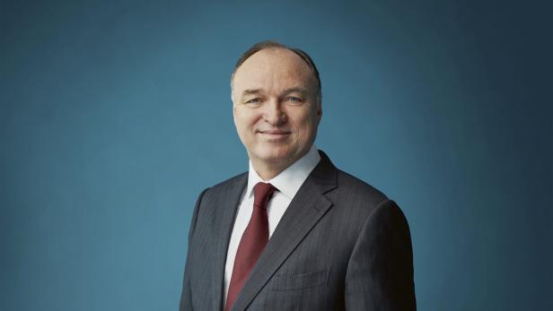 Thomas Ebeling, Vorstandsvorsitzender der ProSiebenSat.1 Media AG, hat eine gut gefüllte Kasse für weitere Übernahmen zur Verfügung