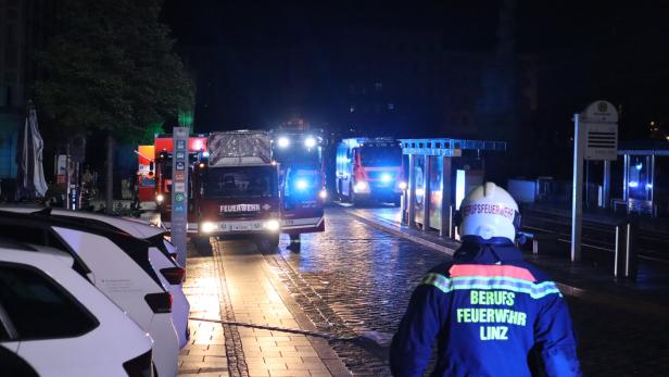 Brand legte Stromversorgung rund um Linzer Hauptplatz lahm