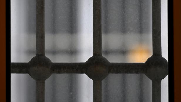 Verurteilter muss nicht ins Gefängnis Verurteilter muss nicht ins Gefängnis