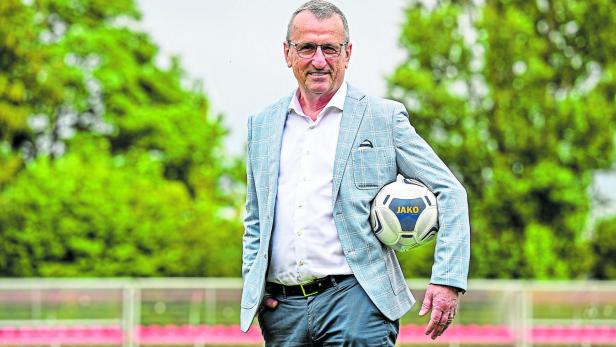 Gerhard Götschhofer, Präsident der oberösterreichischen Fußballverbandes