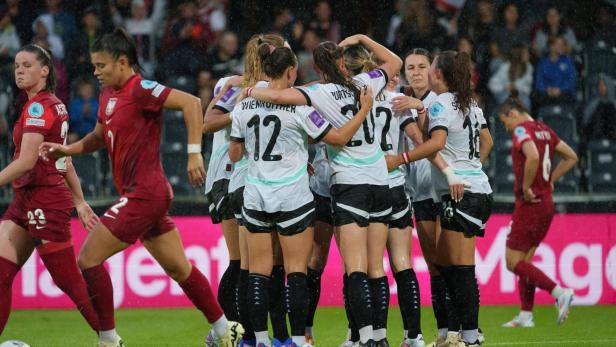 FUSSBALL: FRAUEN/EM-QUALIFIKATION/5. RUNDEÖSTERREICH - POLEN