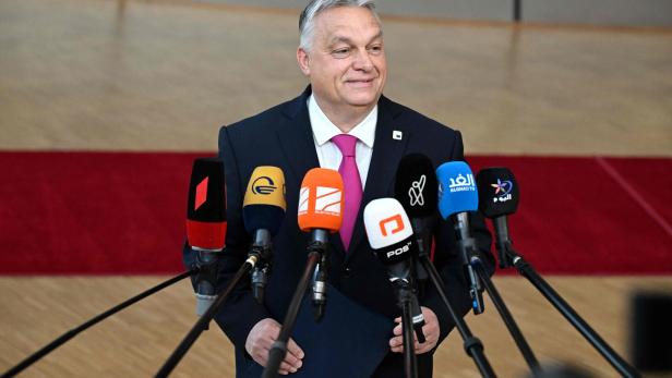 Die EU sollte nicht Orbáns Spiel spielen