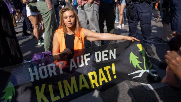 GLOBALE KLIMAPROTESTE VON "FRIDAYS FOR FUTURE"