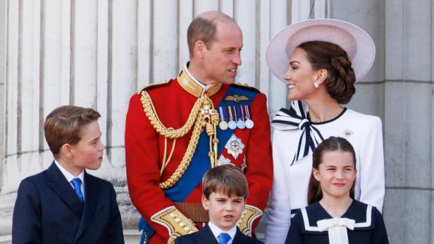 Prinz William und Prinzessin Kate mit George, Charlotte und Louis