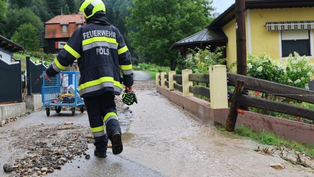 Unwetter im Süden des Landes zogen eine Spur der Verwüstung