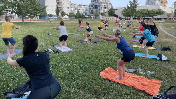 Sommerfrische in Wien: Pilates im Park, "Powerhouse" im Häusermeer