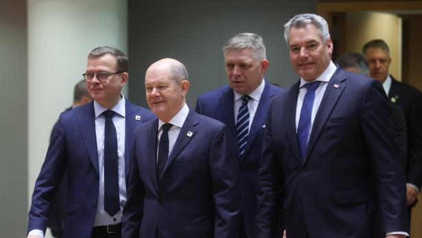 Scholz und Nehammer sind die bestbezahlten EU-Regierungschefs