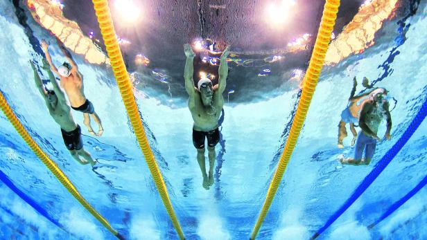 Abgetaucht: Vor dem Hintergrund der Streitigkeiten im Verband spielen Österreichs Schwimmer (Dinko Jukic rechts) mit ihren sportlichen Leistungen nur die Nebenrolle.