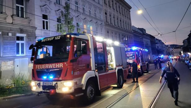 Mann bei Wohnungsbrand in Wien-Ottakring schwerstverletzt