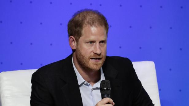 Duke and Duchess of Sussex begin first visit to Colombia with focus on cyberbullying and children