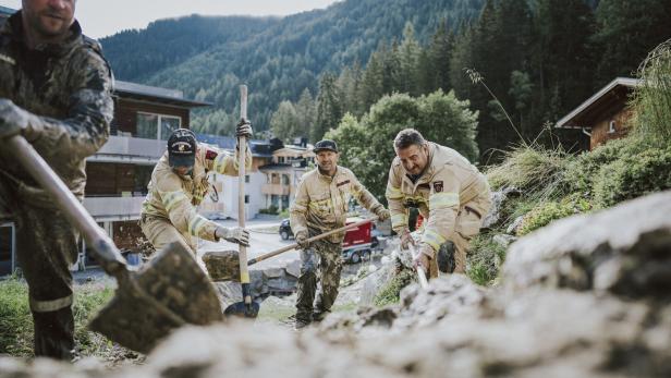 Nun rückt das Bundesheer in St. Anton am Arlberg zum Aufräumen an