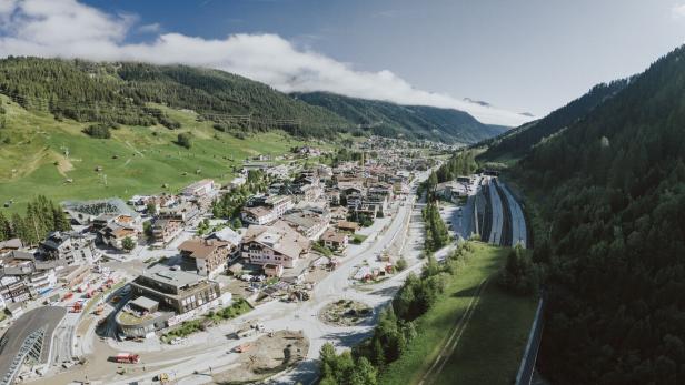 Straßen in St. Anton von Mure verlegt