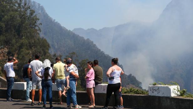 Brand im Urlaubsparadies: 200 Menschen mussten ihre Häuser verlassen