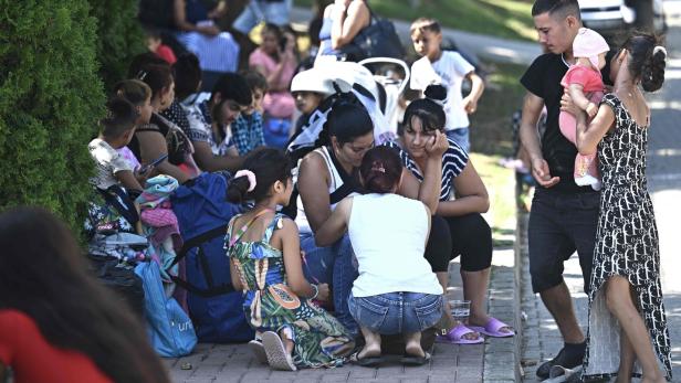 Warum Orbán ukrainische Kinder auf die Straße setzt 