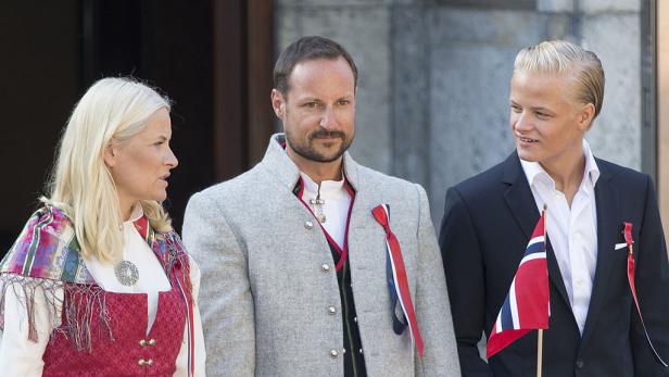 Mette-Marit, Haakon und Marius 