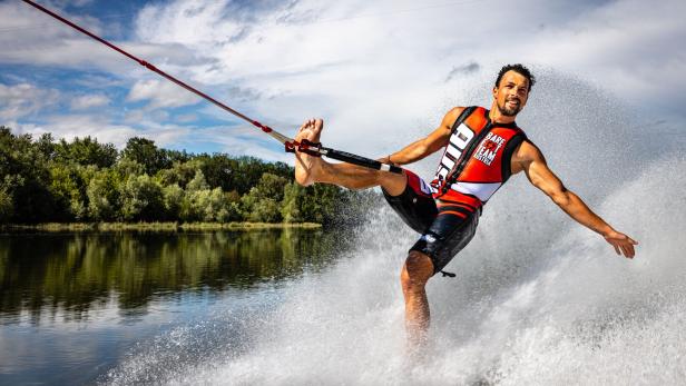 Stefan Wimmer, 33, ist Österreichs bester Barfußwasserskifahrer