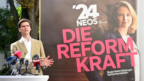 NR-WAHL: NEOS "PLAKATPRÄSENTATION UND KICK-OFF WAHLKAMPAGNE": HOYOS