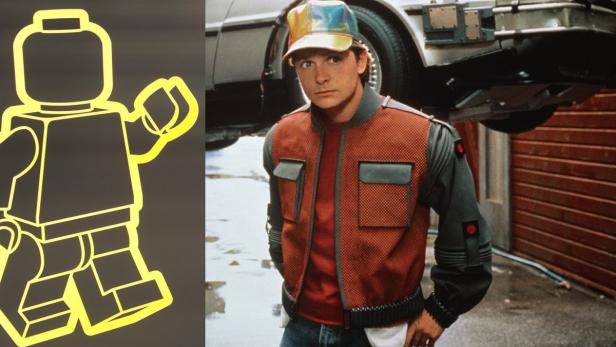Michael J. Fox als Marty McFly vor dem DeLorean aus „Zurück in die Zukunft“ mit einem Lego-Umriss.