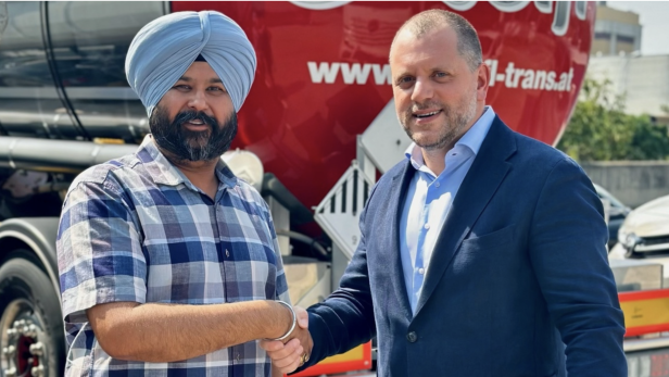 SPÖ-Stadtrat Gurdial Singh Bajwa (l.) mit SPÖ NÖ-Landesgeschäftsführer Wolfgang Zwander