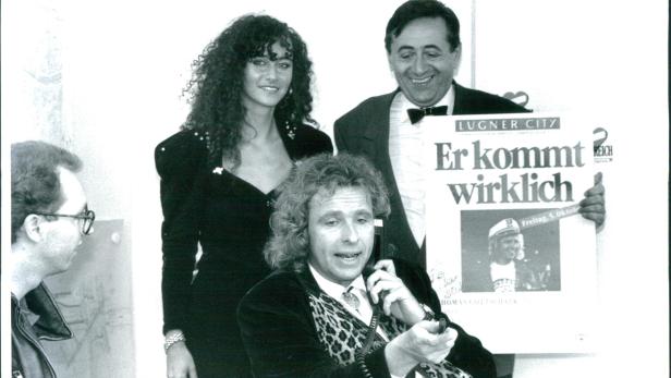 Thomas Gottschalk mit Christina und Richard Lugner im Jahr 1990