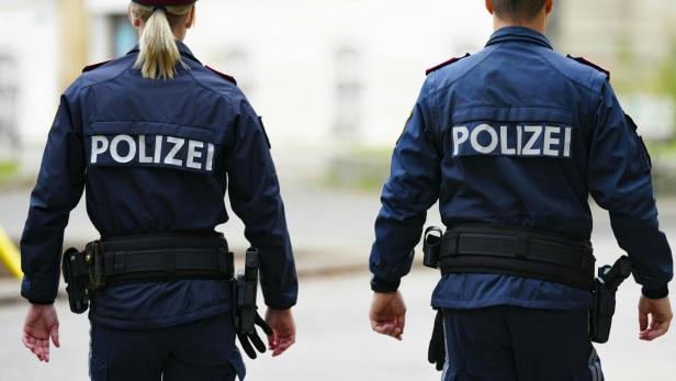 Polizisten auf Streife