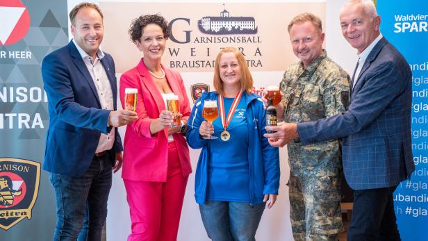 46-209122606 Waldviertler Ballnacht: Alles Walzer in der Braustadt