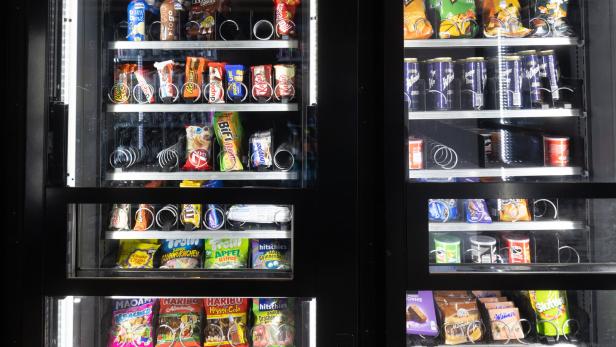 Mann versuchte mit Brecheisen in Snackautomaten einzubrechen