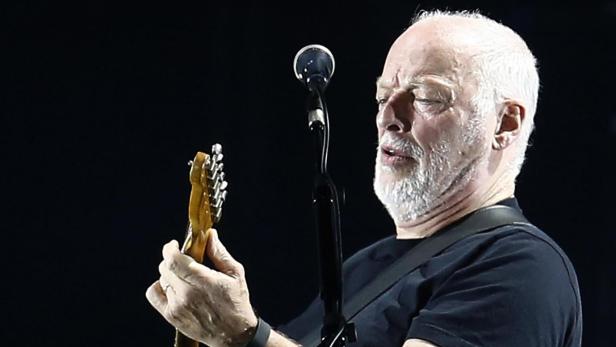 David Gilmour turns 75