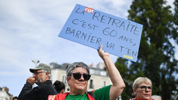 Tausende Menschen protestieren gegen neuen französischen Premier