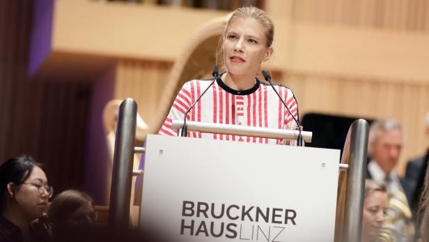 Stelzer beim Brucknerfest: "Kunst verträgt sich nicht mit der Lüge"